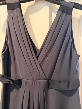 BCBGMaxAzria Black V-Neck Pleated Sleeveless Dress